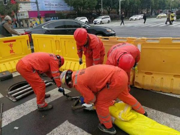 巢湖市槐林镇疏通下水道（巢湖市槐林镇人民政府）